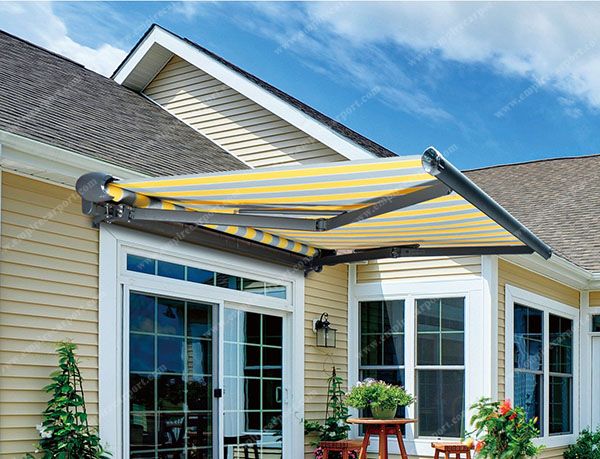 Semi-cassette Awning